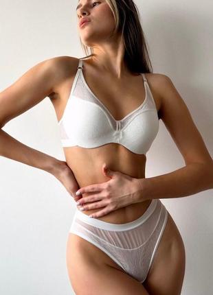 Белый нежный шикарный комплект нижнего белья 85б