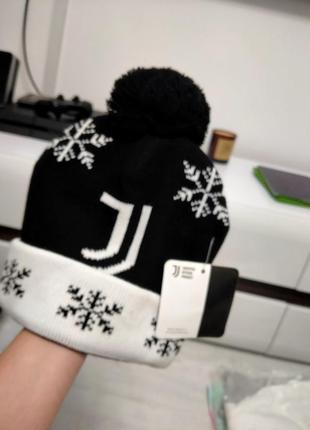 Шапка juventus