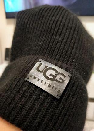 Шапка ugg