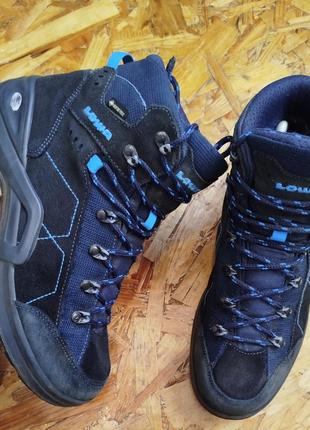 Ботинки ботинки на мембране не промокаемые lowa gore-tex