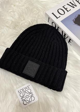 Шапка жіноча