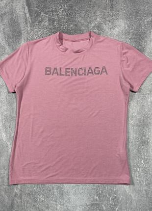 Женская футболка balenciaga