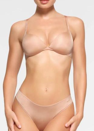 Шикарный бюстгальтер від skims - teardrop push-up bra, 34 в
