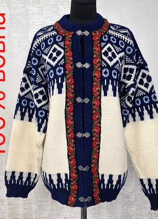 Теплий кардиган з норвезької вовни