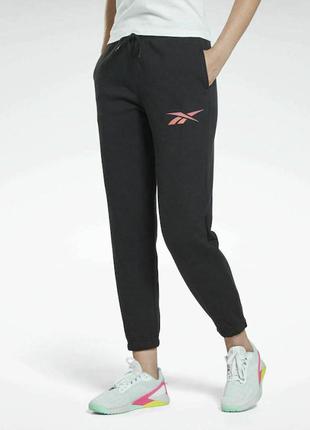 Спортивні штани джогери утеплені reebok