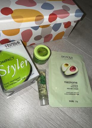 Подарунковий набір 4в1 косметичний бокс