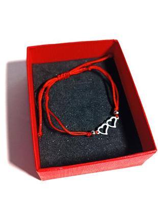 Браслет красная с сердцем ( медсталь ). оберегает на руку
