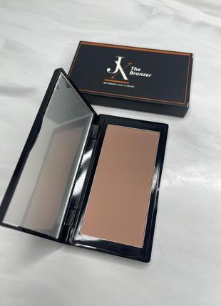 Пудра-бронзер для светлой кожи just ximena the bronzer