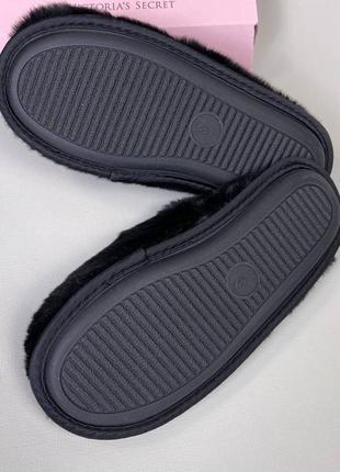 Тапочки женские victoria's secret с логотипом closed-toe faux2 фото