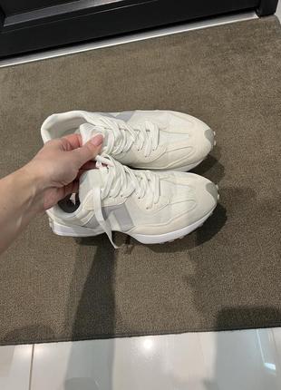 Кросівки жіночі new balance