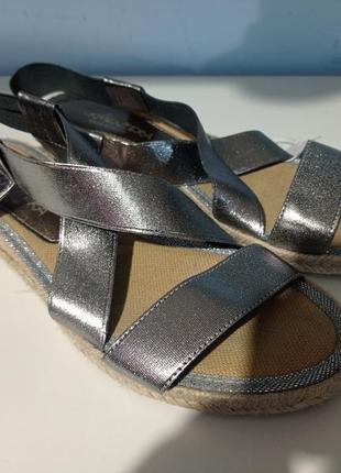 Босоножки р.37 из Англии