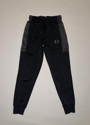 Спортивные брюки, шатны under armour