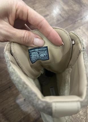 Новые теплые, утепленные кожаные бежевые ботинки tommy hilfiger4 фото