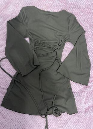 Коричнева сукня з завʼязками