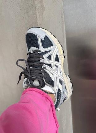 Трендові кросівки asics2 фото