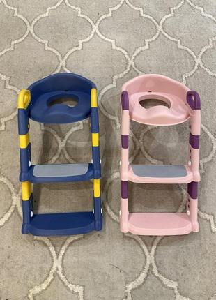 Детское сиденье со ступеньками и ручками с накладкой