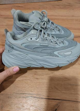 Кросівки fila оригінал