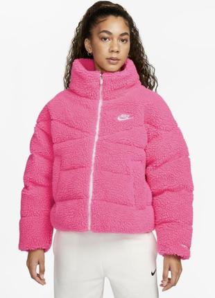 Зимова рожева куртка nike