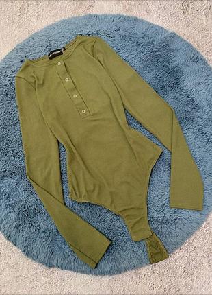 Зеленый боди в рубчик