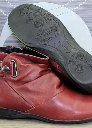 Чоботи clarks 7