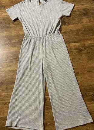 Комбінзон стильний