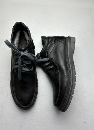 Ботинки зимние кожаные