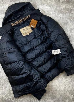Крута куртка burberry