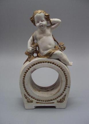 Фигура фарфор статуэтка германия подчасник ребенок мальчик путти с виноградом высота 18,5 см (№ 676)