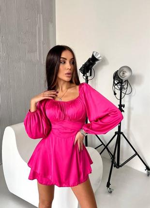 Соблазнительный шелковый комбинезон ромпер с шортиками праздничный женский комбез нарядный