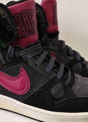 Кросівки nike розмір 40