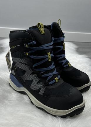 Жіночі оригінальні зимові черевики ecco gore tex6 фото