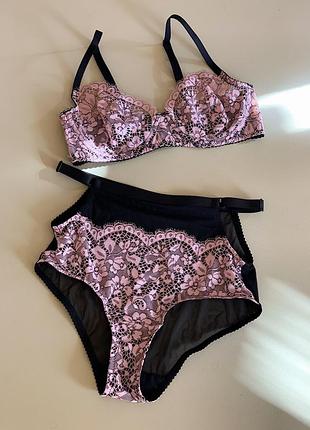 Рожевий комплект, спідня білизна