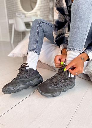 Жіночі кросівки adidas yeezy 500 utility black desert rat