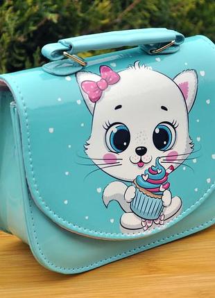 Дитяча сумочка на 1 відділення з ручкою та ремінцем