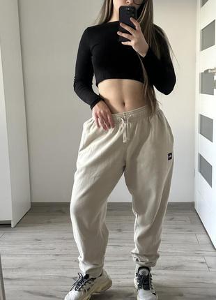 Спортивные штаны under armour1 фото