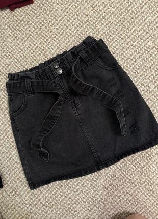 Модна спідниця, джинсова спідниця