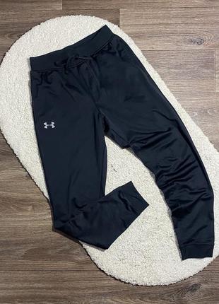 Спортивные штаны under armour