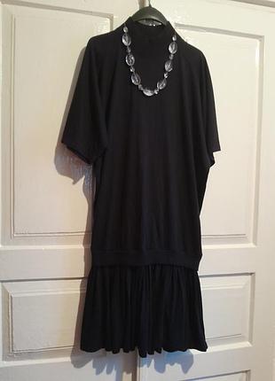 Оригинальное натуральное, эффектное платье