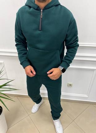 Мужской костюм