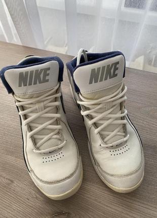 Кроссовки nike, кожа