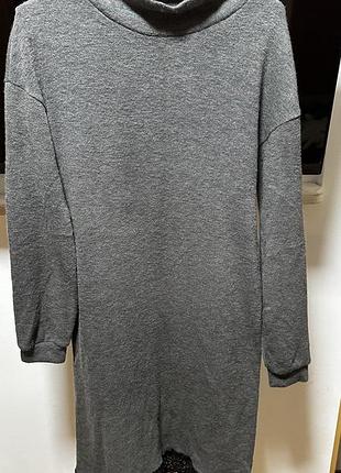 Шерстяна сукня-светр