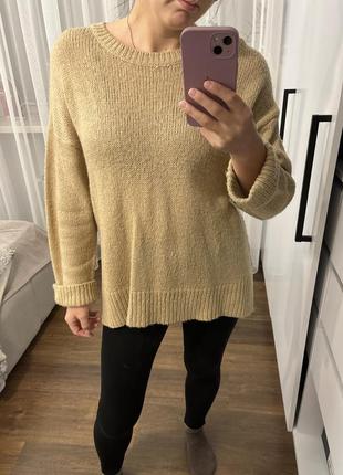 Светр жіночий