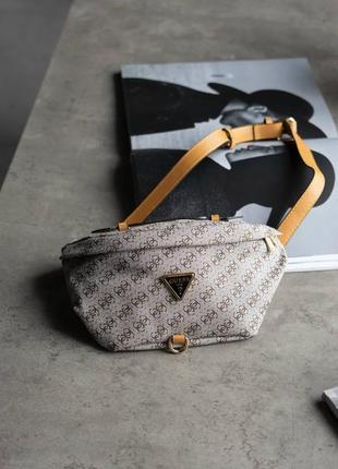 Сумка бананка guess
