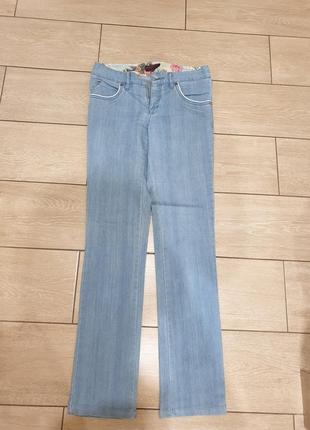 Джинси класичні