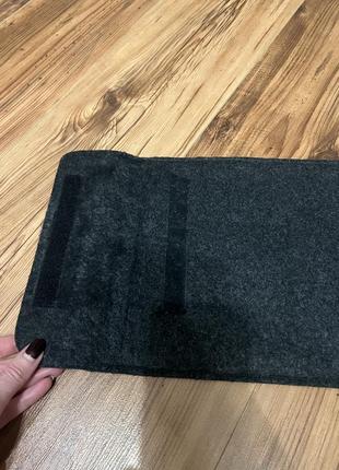 Чехол из фетра