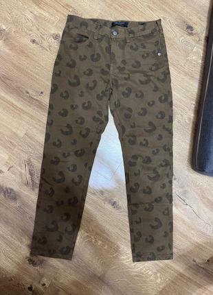 Круті нові джинси моми на хс, с, м