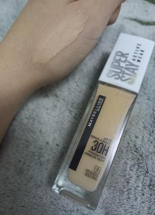 Тональний крем ,,maybelline new york"