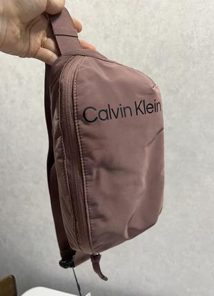Кросбоди сумка calvin klein