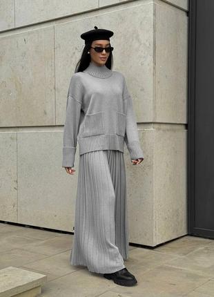 Костюм " клава " .