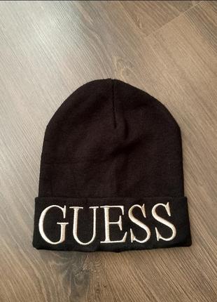 Шапка женская guess
